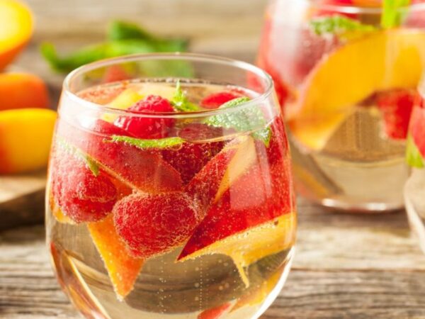 9 receitas de Clericot para um drink fácil e refrescante