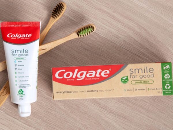 Colgate compartilha a tecnologia do seu 1º tubo de pasta de dente reciclável com a concorrência