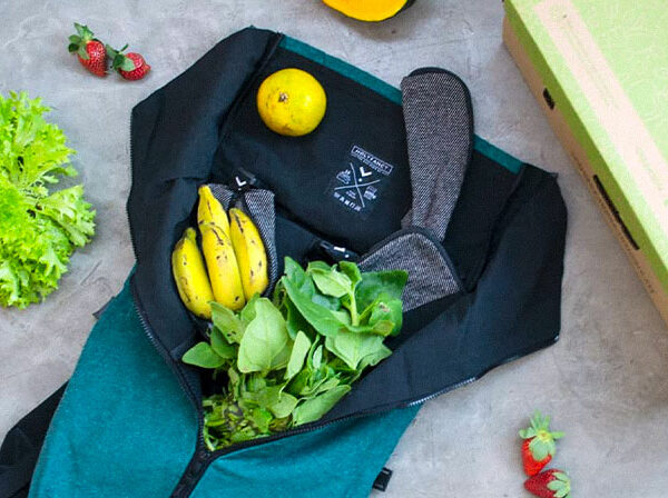 MARCA BRASILEIRA DESENVOLVE MOCHILAS VEGANAS E RECICLADAS