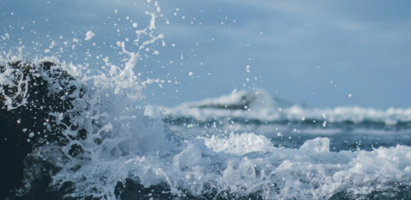 Nova tecnologia extrai duas vezes mais energia de ondas do mar