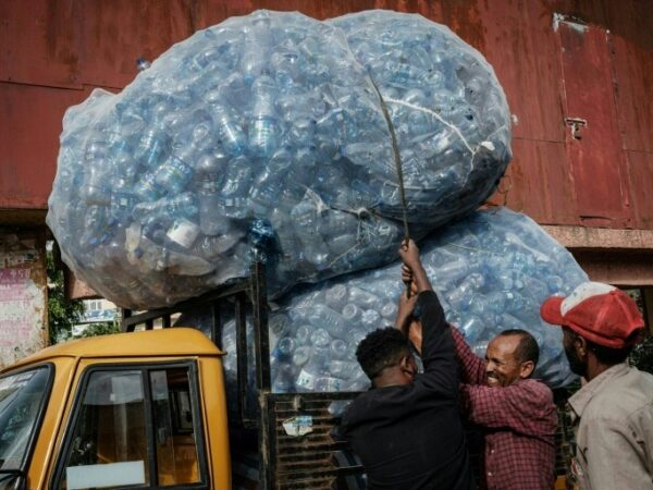 Na Europa, fabricantes de plásticos vão incorporar 30% de reciclagem nas embalagens