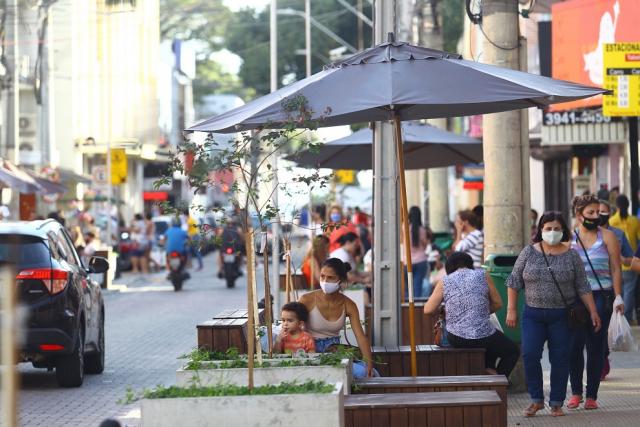 Ruas Completas no Brasil: relatório reúne cidades que redesenharam vias com foco nas pessoas