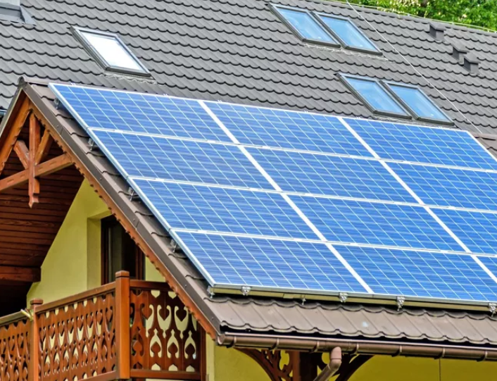 Entenda como funciona a energia solar residencial