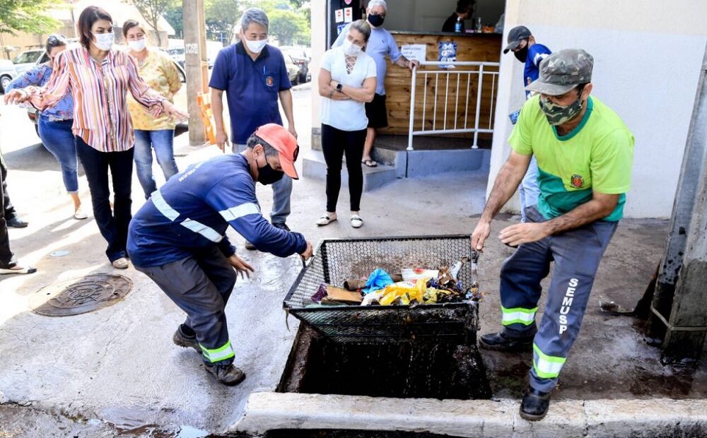 Estagiária cria projeto e revoluciona gestão de águas pluviais em Maringá