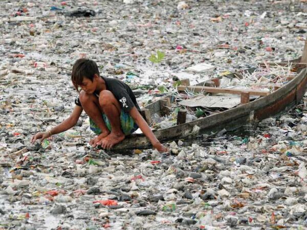 Plastisphere, o continente de plástico bestial que ameaça a vida marinha