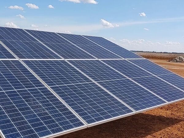 A energia gerada a partir do sol aumenta nas redes da Europa