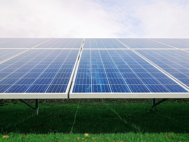 Placas Fotovoltaicas equipam 12 mil unidades da CDHU