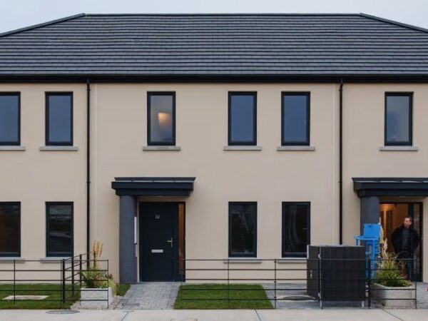 A primeira habitação social de concreto impressa em 3D é construída na Europa e foi impressa em apenas 12 dias