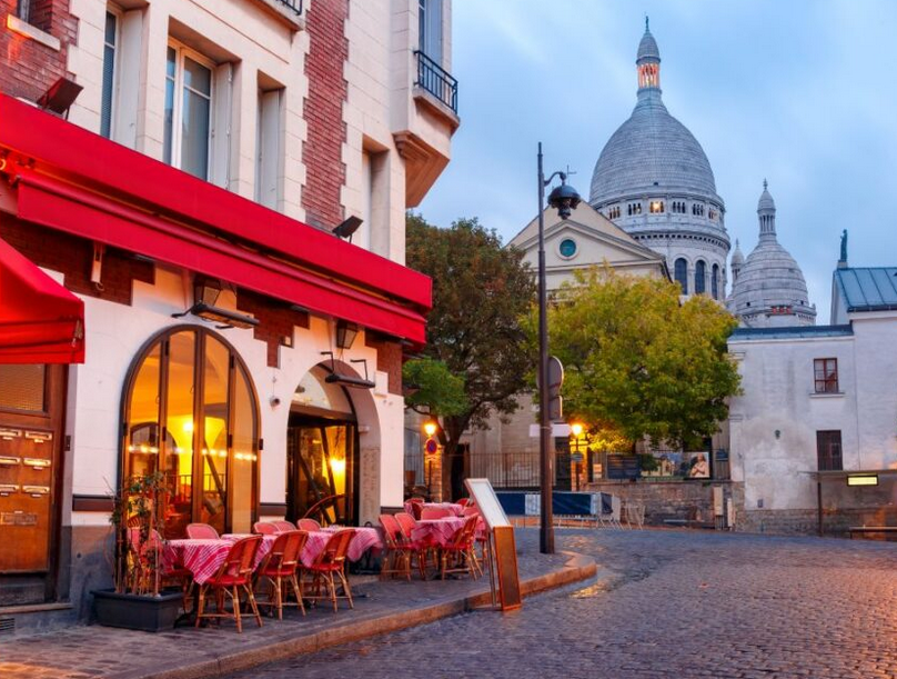 Paris tem projeto para 500 ruas em áreas exclusivas para pedestres