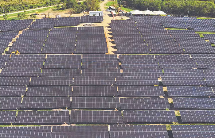 Rio ganha 1ª usina de energia solar construída sobre terreno que já recebeu toneladas de lixo