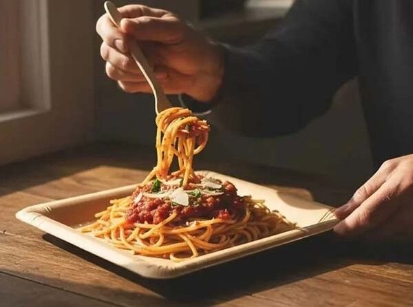 Prato “descascável” é alternativa ecológica ao descartável