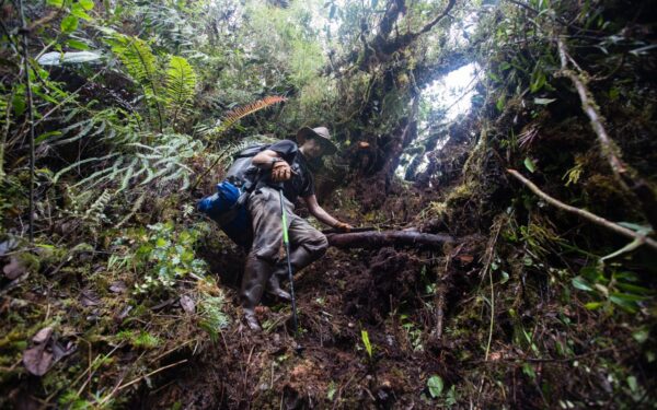 A pé pelo mundo perdido do Peru