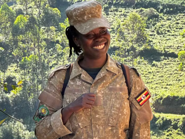 “Nós somos a voz deles”: conheça a mulher que protege os gorilas-das-montanhas em Uganda